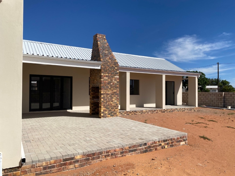 2 Bedroom Property for Sale in Vredendal Western Cape